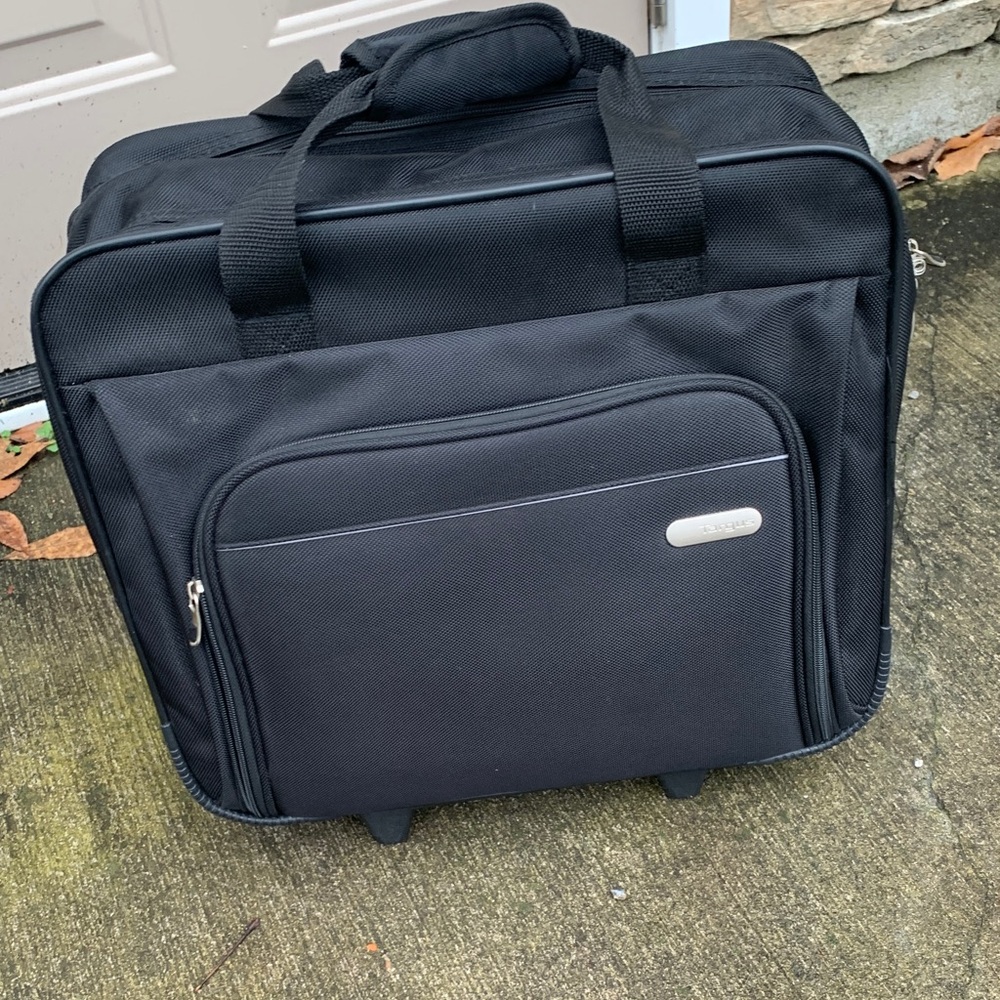 Targus rolling travel laptop case and travel bag